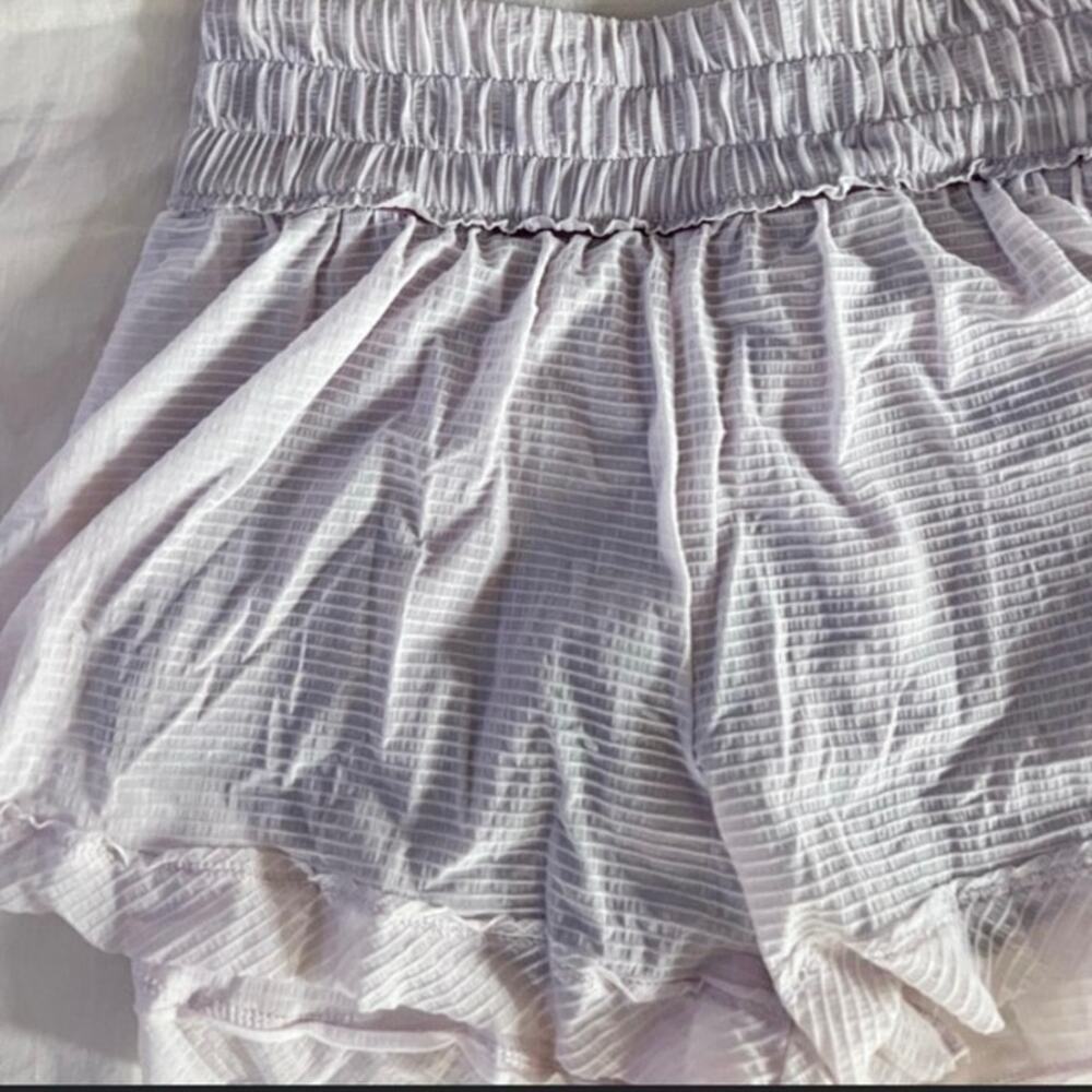 Free people movement light purple workout shorts sz m